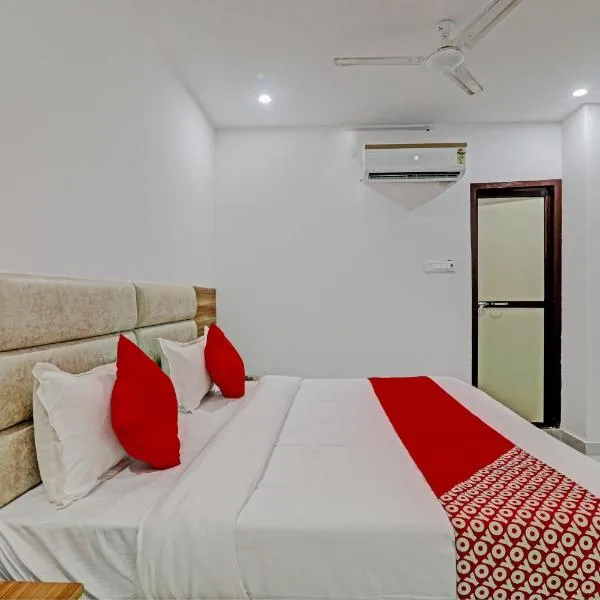 Hotel O Gabbar's, hotel in Hasanganj