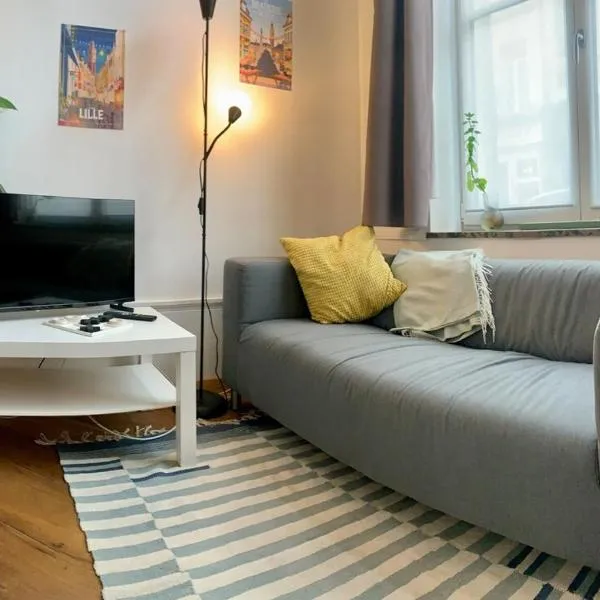 Studio with mezzanine, ξενοδοχείο στη Λιλ