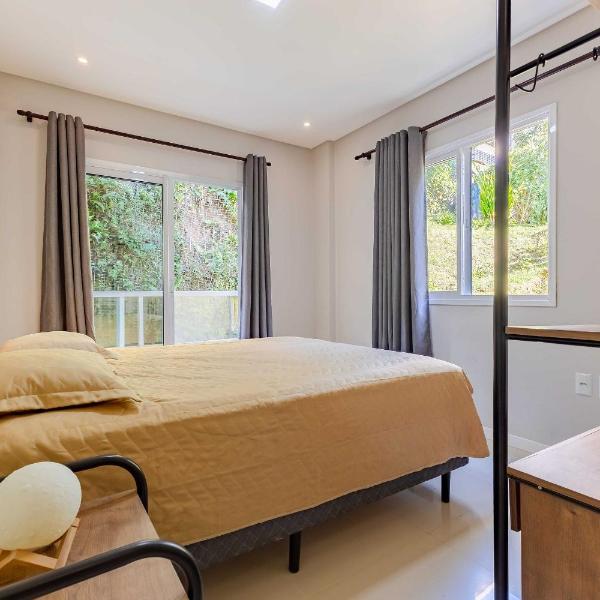 Apartamento a 150 Metros da Praia de Bombinhas - Foto 2