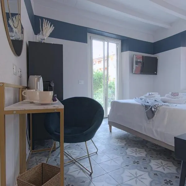 Lario Nest - The Suites, hotel in Mandello del Lario