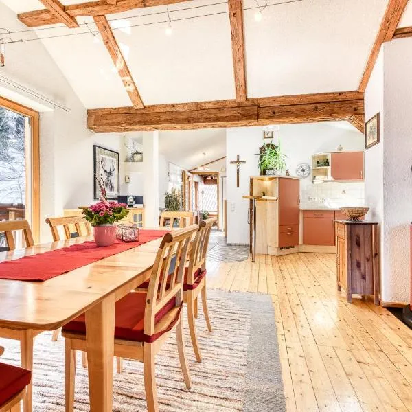 Chalet Fischer by A-Appartments, hotel sa Bürserberg