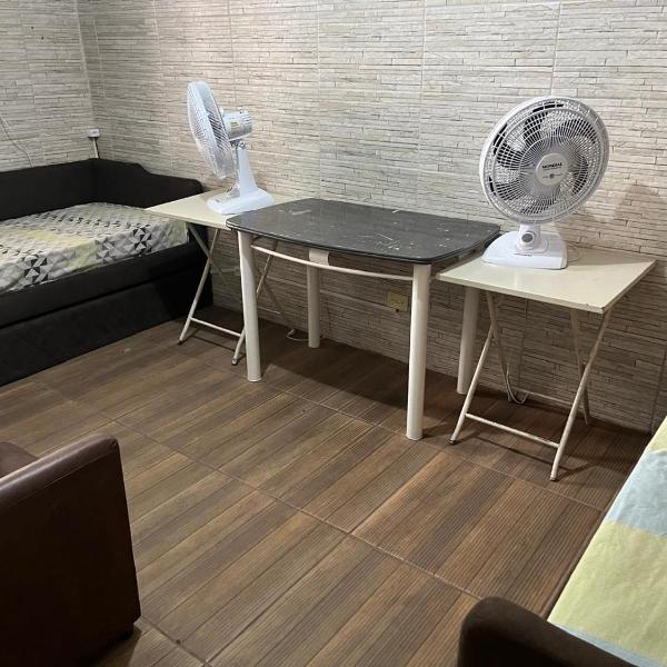 Casa com piscina de 7m x 3,5m com garagem, quintal e jardim em Mongaguá - Foto 2