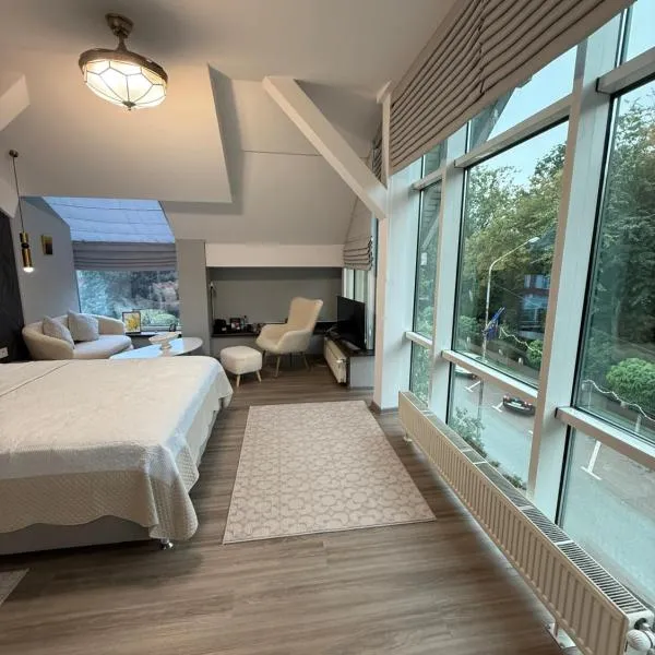 Hotel Maria, hotel din Rădăuţi