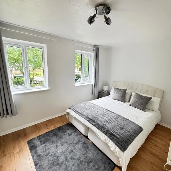C&S Luxe - Work & Explore - London, Greenwich, 02 arena, Nature views, Free Parking & Park retreat, hotel in Plumstead