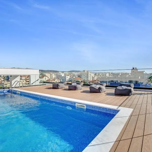 Sanders Crystal 2 Limassol, hotel in Limassol