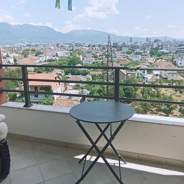 Tirana terminal apartament, hotel in Bregu i Lumit