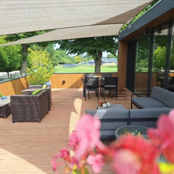 B&B Vierlingsbeek, Appartement en tuin-chalets, hotel v destinaci Vierlingsbeek