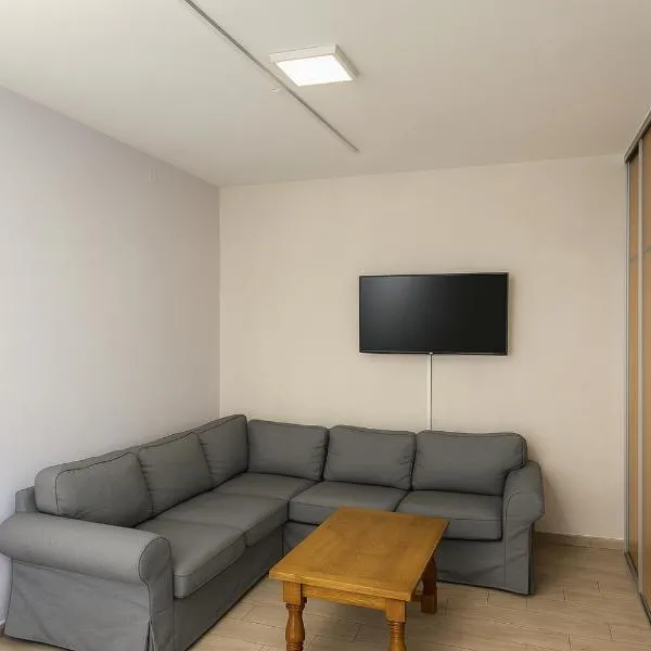 Nawat: Varşova'da bir otel