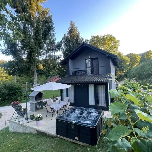 Vikendica u prirodi na ranču, hotel in Zolaći