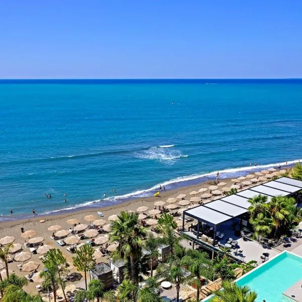 Sole Hotel، فندق في ليزهي