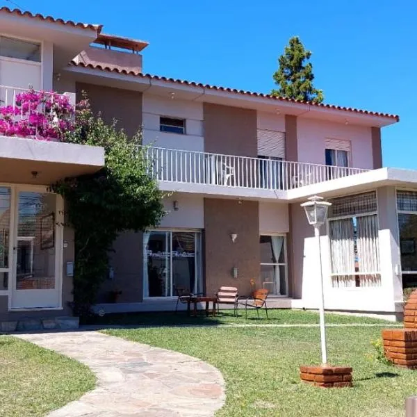 Hotel Marydor, hotel in La Falda