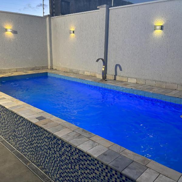 Triplex de Frente para o Mar com Piscina Privativa - Foto 4