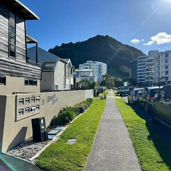 Luxurious Beach Bliss Retreat, khách sạn ở Mount Maunganui