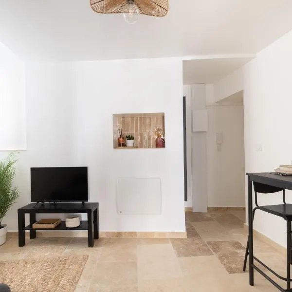 Suite Lueur de Sable - Hypercentre - WiFi, hótel í Apt