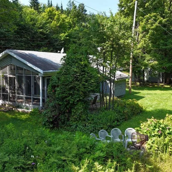 Un coin pour deux - Escapade romantique, hotel in Saint-Raymond