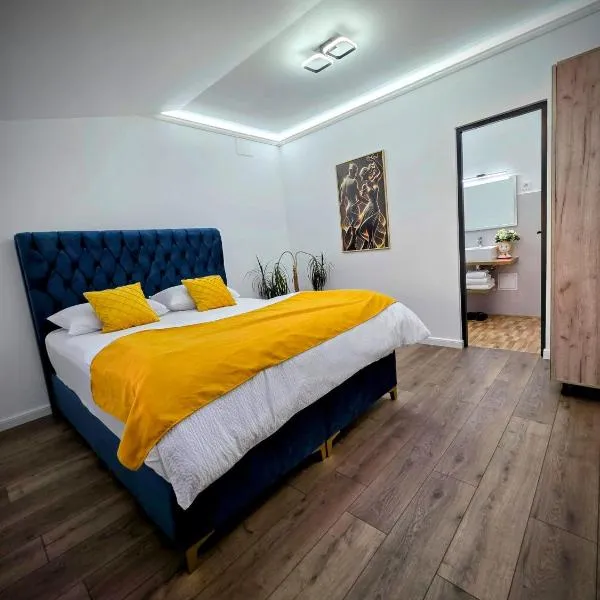 Family House Deva, hotel in Deva