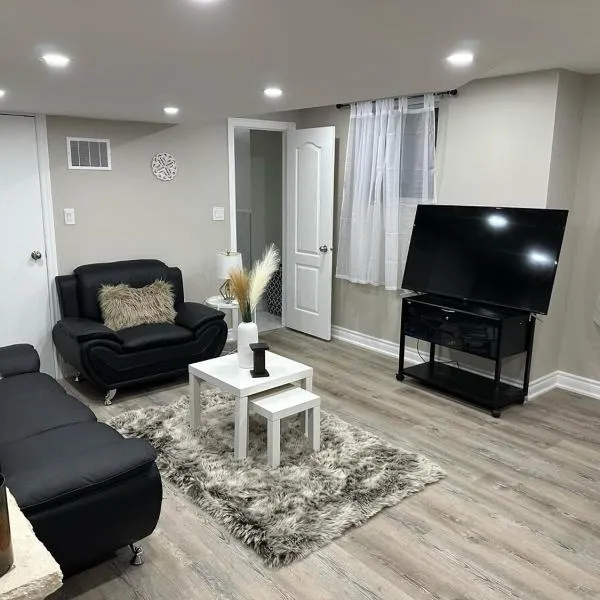 Cozy 1 Bedroom Apartment, hotel in Brampton