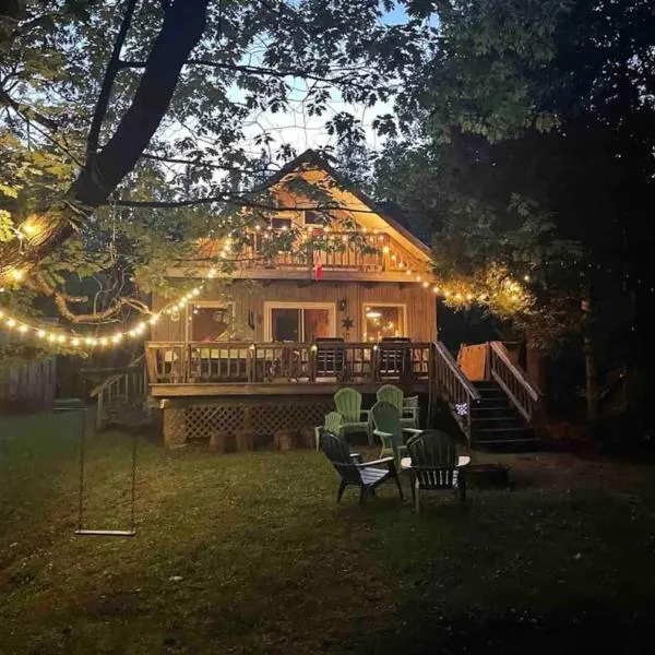 Rustic cabin w Games near Lake and National Park, hotell i Tobermory