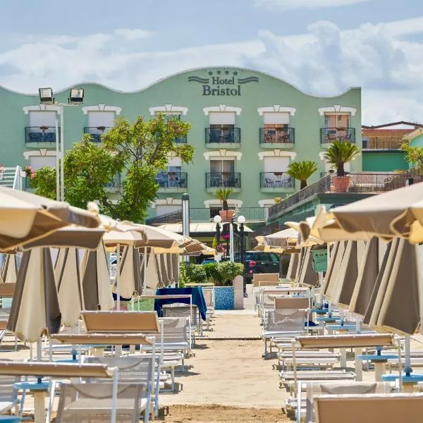Hotel Bristol, hotel in Bellaria-Igea Marina