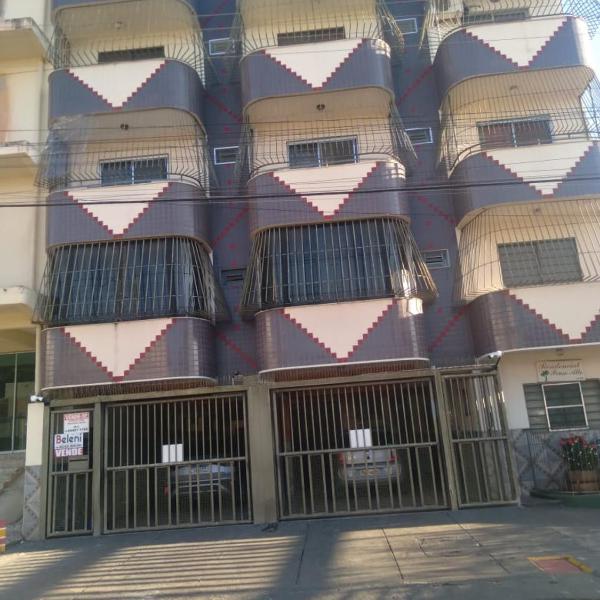 EXCELENTE APARTAMENTO CENTRO DE CALDAS NOVAs