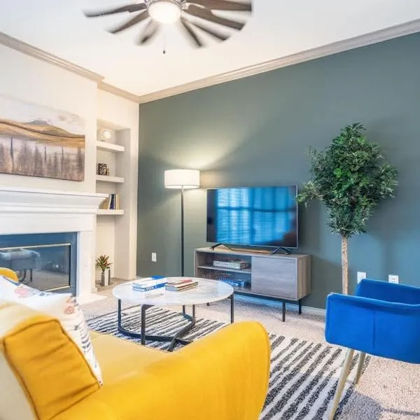 Boulevard Stays Peaceful 1BR King Suite Pool Parking Gym 02