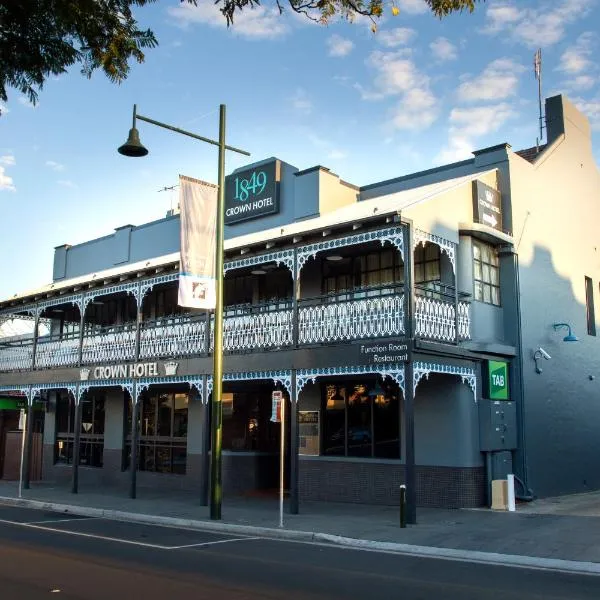 Crown Hotel Motel, hotel in Camden