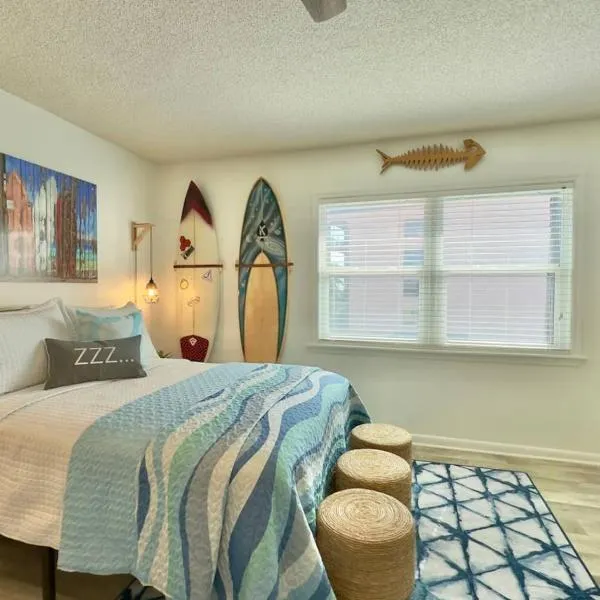 Beachfront Wheated Pool, 60 Seconds To The Sand, hotel em Cape Canaveral