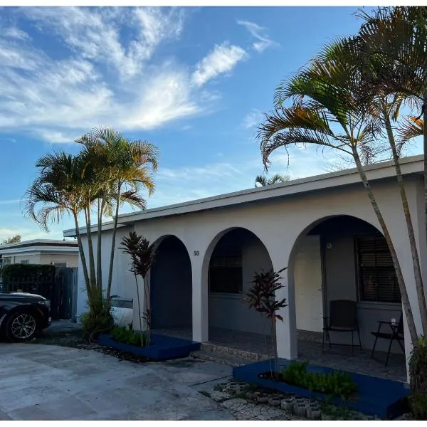 Studios & Coral Gable, close to downtown and airport, hotel in Miami