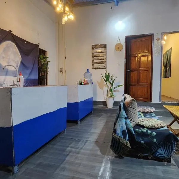 LoCo House, hótel í Con Dao
