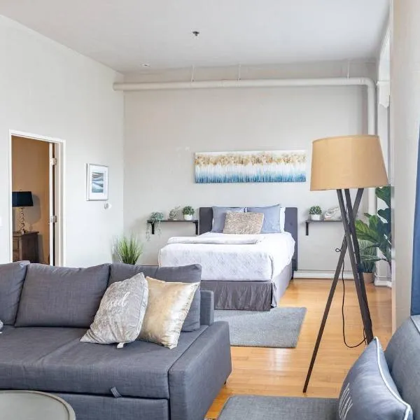 Greely Gaslamp - Loft W Parking & 3 Beds #402, khách sạn ở San Diego