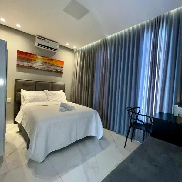 Casa, 01 Suíte, Ar-Cond, Área Gourmet e Garagem Ampla, hotel in Montes Claros