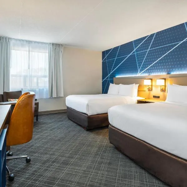 Comfort Inn & Suites, hotel in Barrie