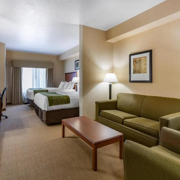 Comfort Inn & Suites Gateway to Glacier National Park, hotel in Shelby