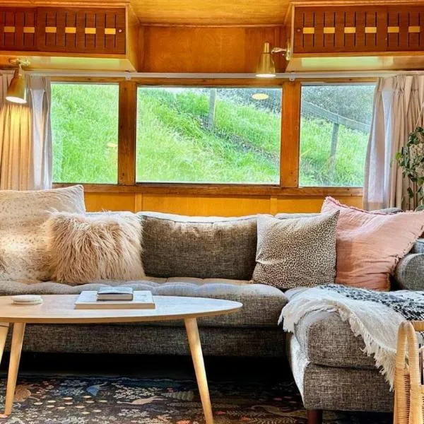 Vintage Spartan-retro Farm Stay W Ev Charger, hotel in Arroyo Grande