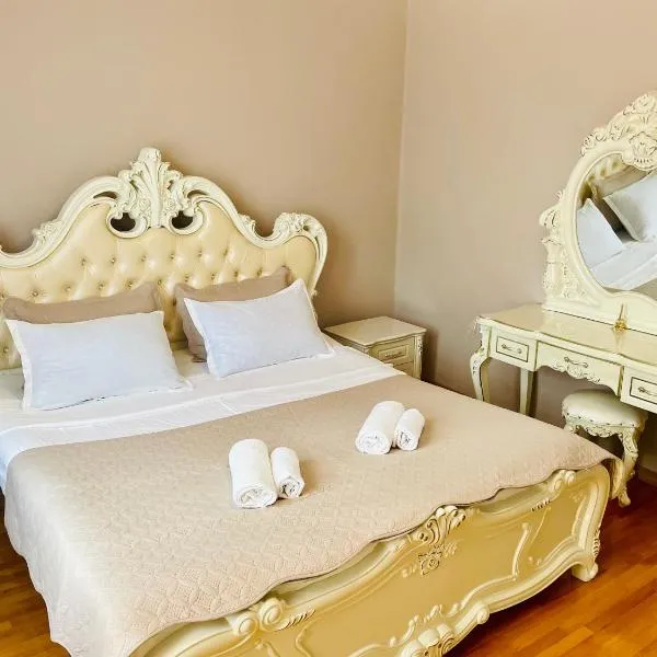 House of Warmth, hotelli kohteessa Bagdatʼi