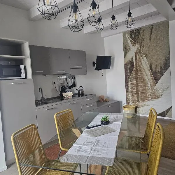 Appartamenti il borgo girasole, hotel in Busca