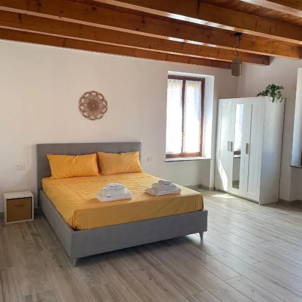 Per due sul Lago - MEINA, hotel en Meina