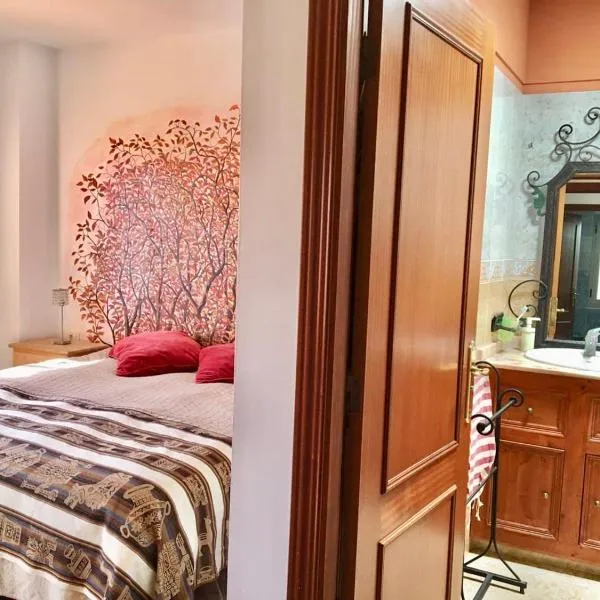 Madre Amada Accommodation Tenerife, hotel in Candelaria