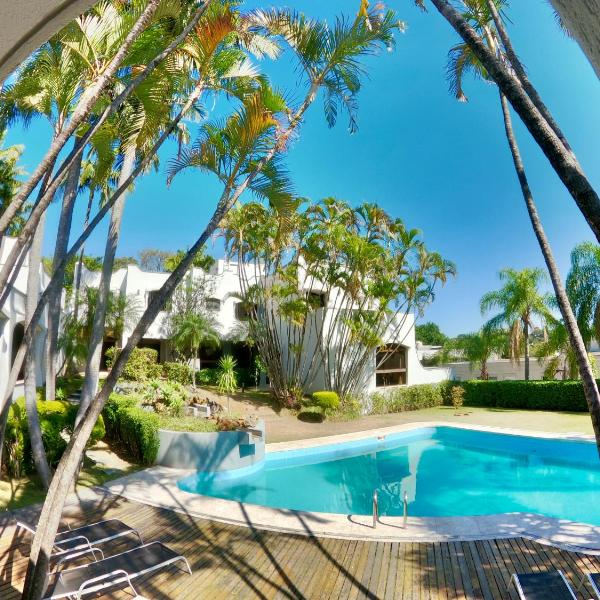 CASA COM 1406 m JARDIM GUEDALA SP