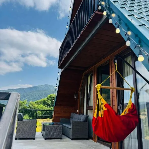 Mountain Shadow Cottage in Racha, hótel í Ghebi