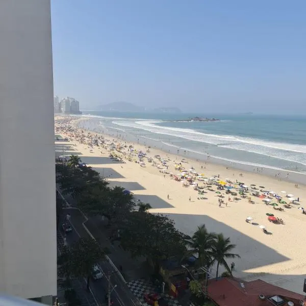 Apartamento Frente Mar, hotel in Guarujá