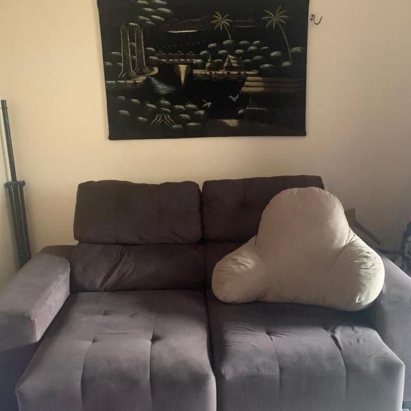 Quarto triplo com banheiro em casa compartilhada COP 30