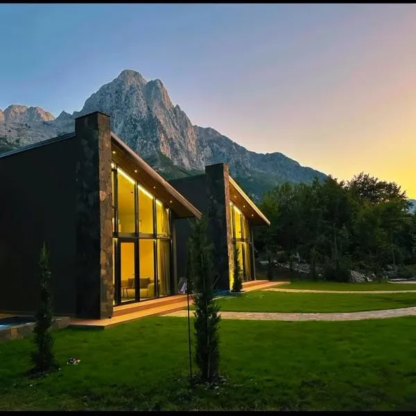 Northstar Villas, hotel in Bogë