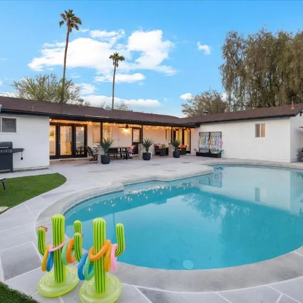 Cactus Bloom Villa - Spacious 5BR near Old Town Scottsdale with Private Pool, готель у місті Скоттсдейл