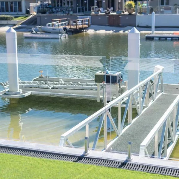 Stillwater Stay - Oceanstays - Jetty, hotel a Yamba