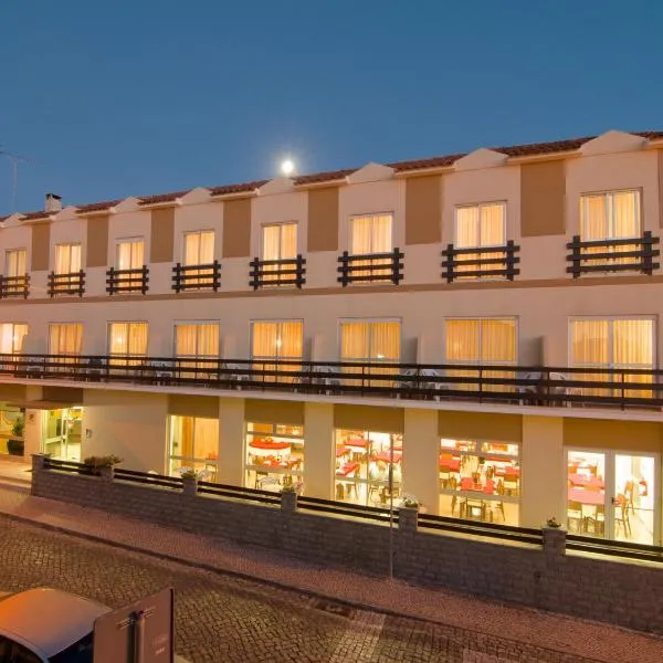 Hotel Miramar - São Pedro de Moel, hotel en Marinha Grande