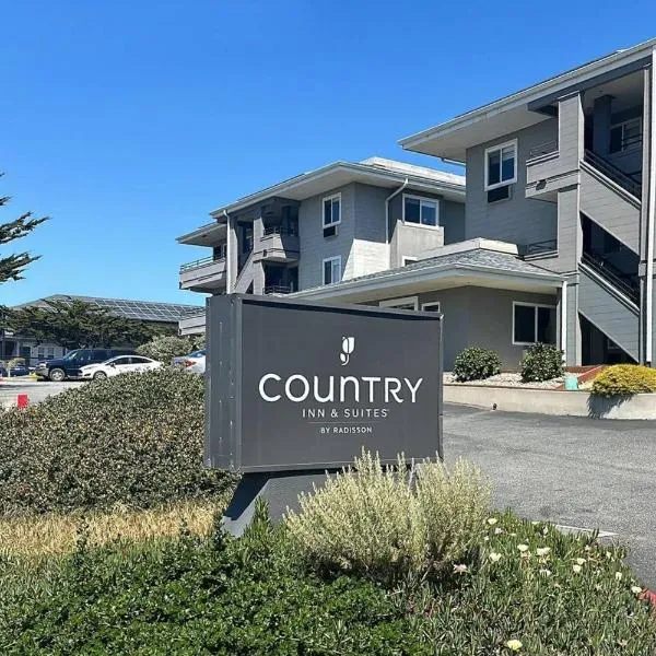 Country Inn & Suites by Radisson, Monterey Beachfront-Marina, CA, khách sạn ở Marina