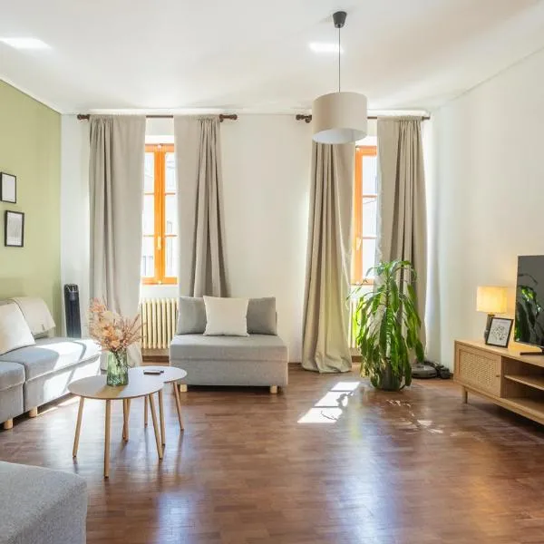 Casa La Rossa, hotelli kohteessa Busca