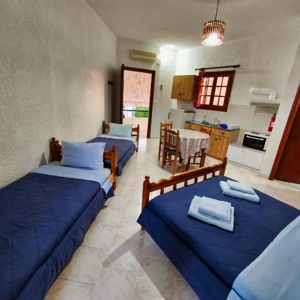 Akrata Golden Beach House 2, hotel in Aíyira