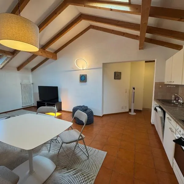 Special apartment in Ascona, hotel em Ascona